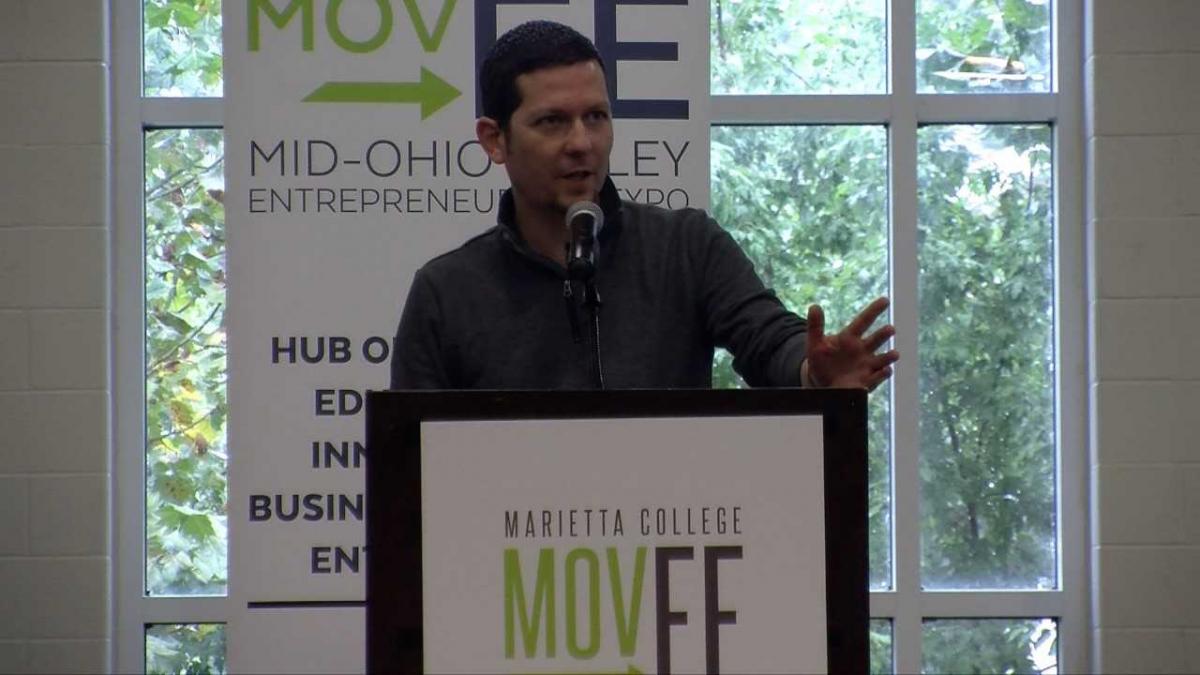 Drew Tanner speaks at Marietta College PioPitch on September 27, 2018
