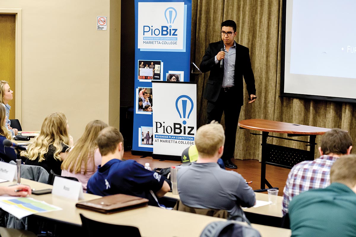 Marietta College Petroleum Engineering major Luis Chao ’21 presents in the Round 2 (Proof of Concept) phase of the PioBiz Competition