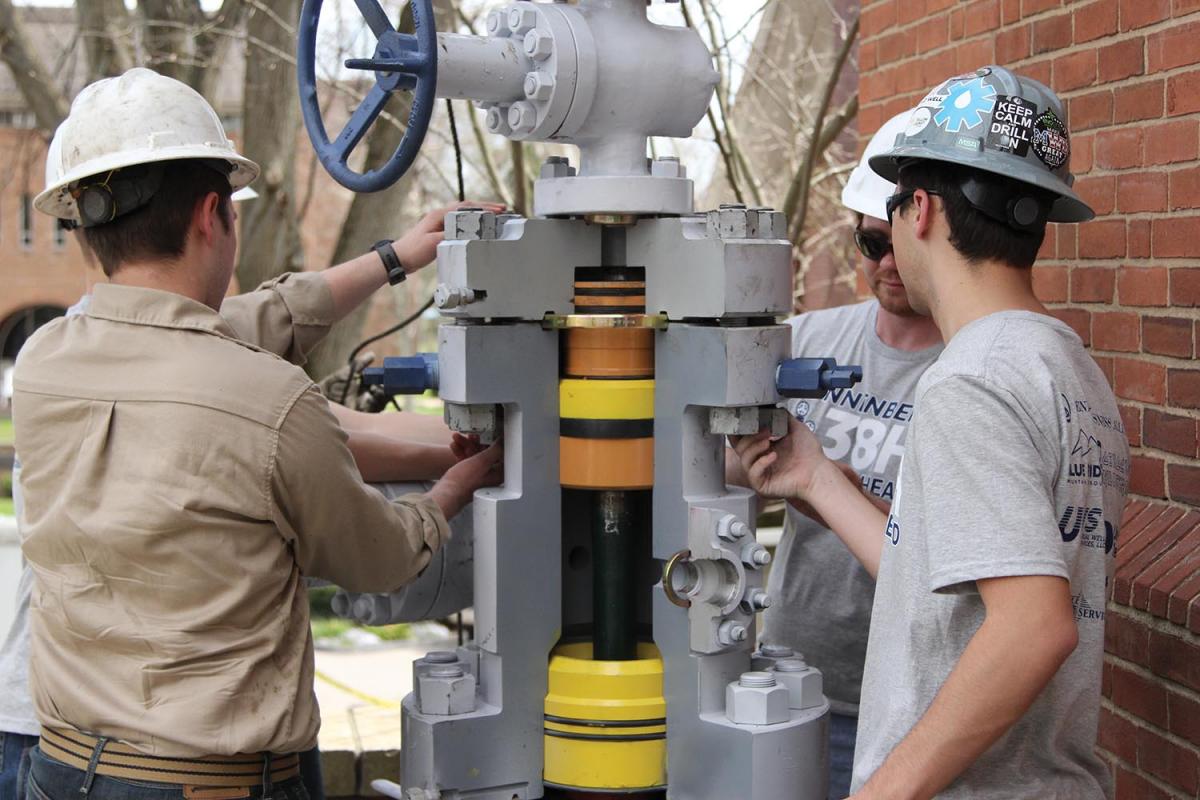 The Wunnenberg 38H wellhead was installed and dedicated during a mid-April ceremony on campus. Derek Krieg ’19 and fellow members of the Energy Business Alliance secured donations and help with installation of the Marcellus-style wellhead, which was dedicated in memory of the late Joel Wunnenberg ’20