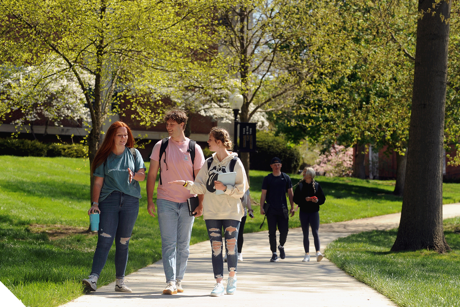 Marietta College students walking and talking