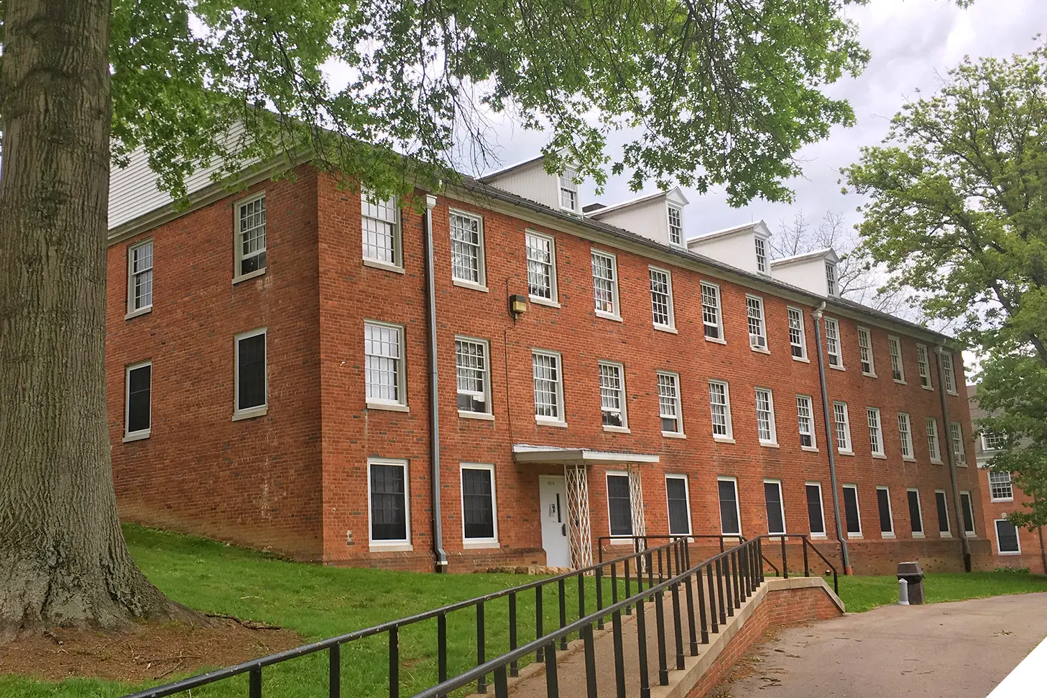 Elsie Newton Hall Exterior