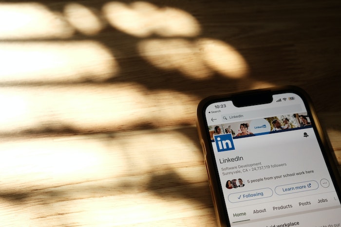 Career Center - Utilizing Online Profiles for Success - Vimarsana News