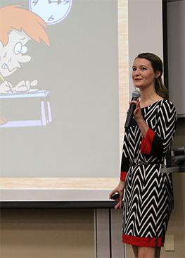 PioBiz participant present her pitch