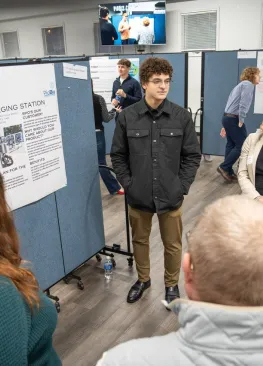 Piobiz competitor presenting