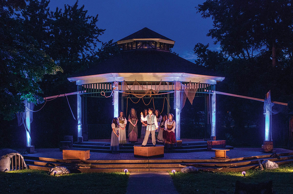 Marietta Community Summer Theatre production in Muskingham Park