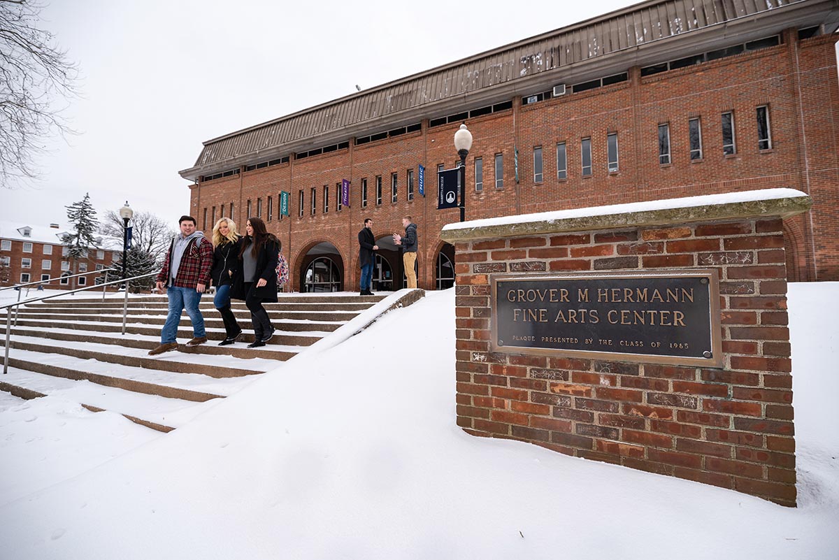 Alec Shook 19, Shawnté Watson ’21 and Liz Nedved ’20 enjoyed some time outdoors during a recent snowy day on campus