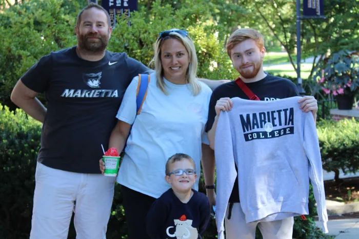 Family posing on the Mall