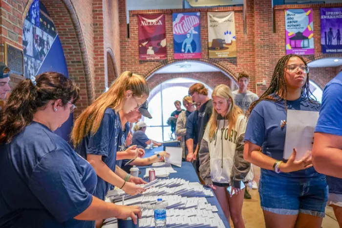 Students attend Move-In Day