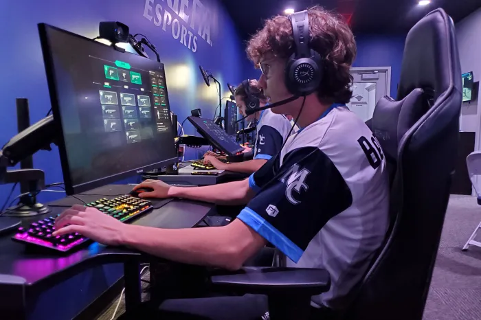 Valorant esports player