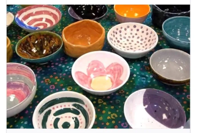 Empty Bowls 