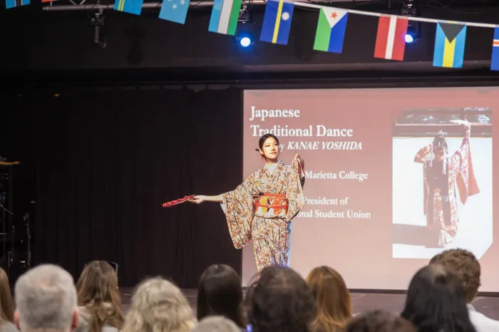 Kanae Yoshida '26 performs a Japanese dance