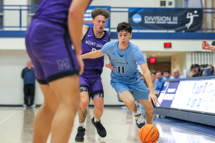 Men's Basketball