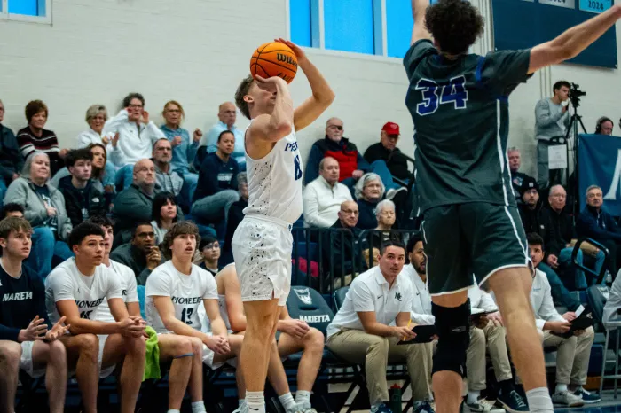 Men's Basketball