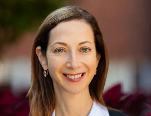 Elaine Buckberg headshot