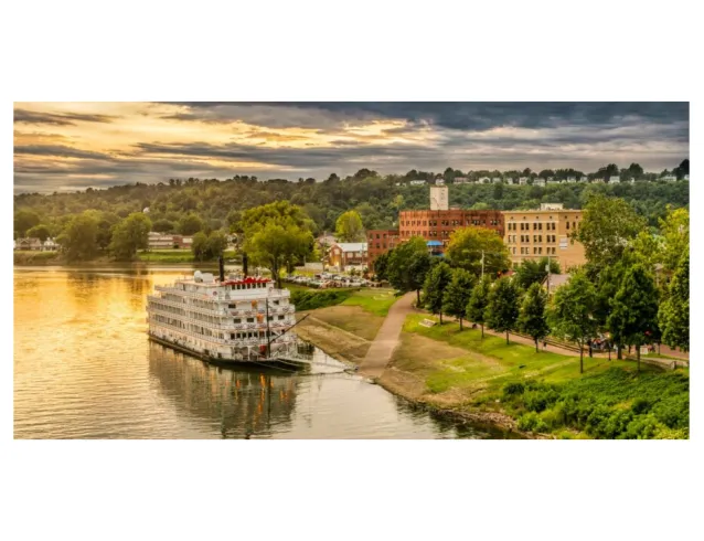 Riverboat days