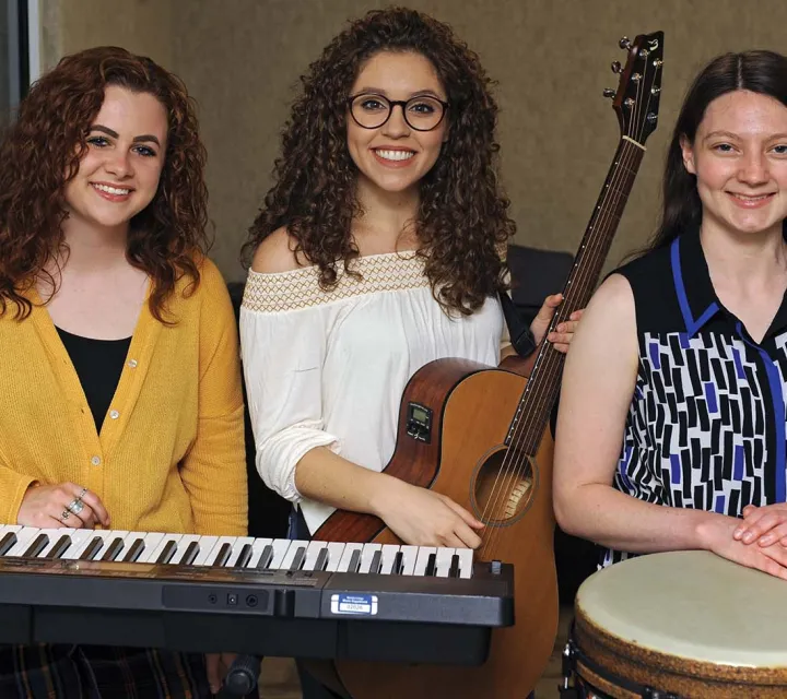 (Left to right) Hannah Miller ’21, Sadie Johnson ’21 and Lauren Eakle ’21.