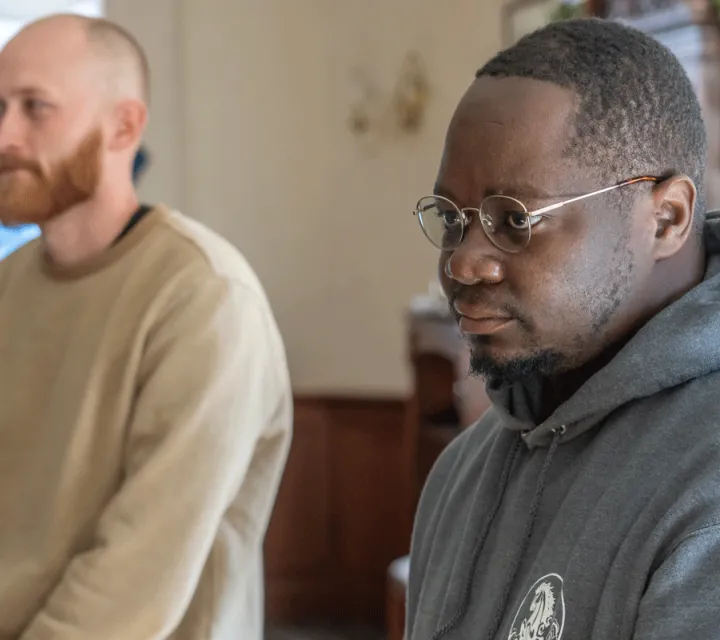 Student Veterans meet in dining room