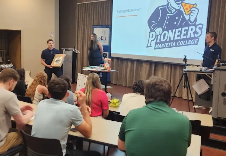 pioneers pizza