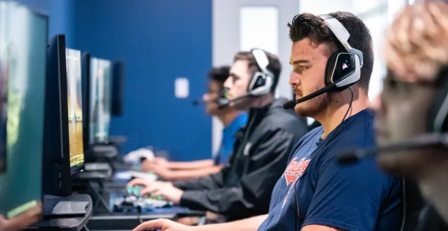 Lucas Danford ’20 practices eSports gaming with teammates