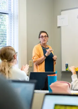 A Marietta College Teacher Education program professor speaks to students