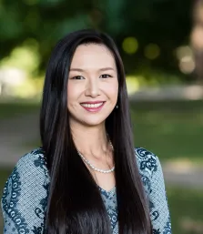 Ni Zhang headshot