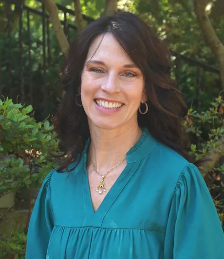 Dawn West headshot